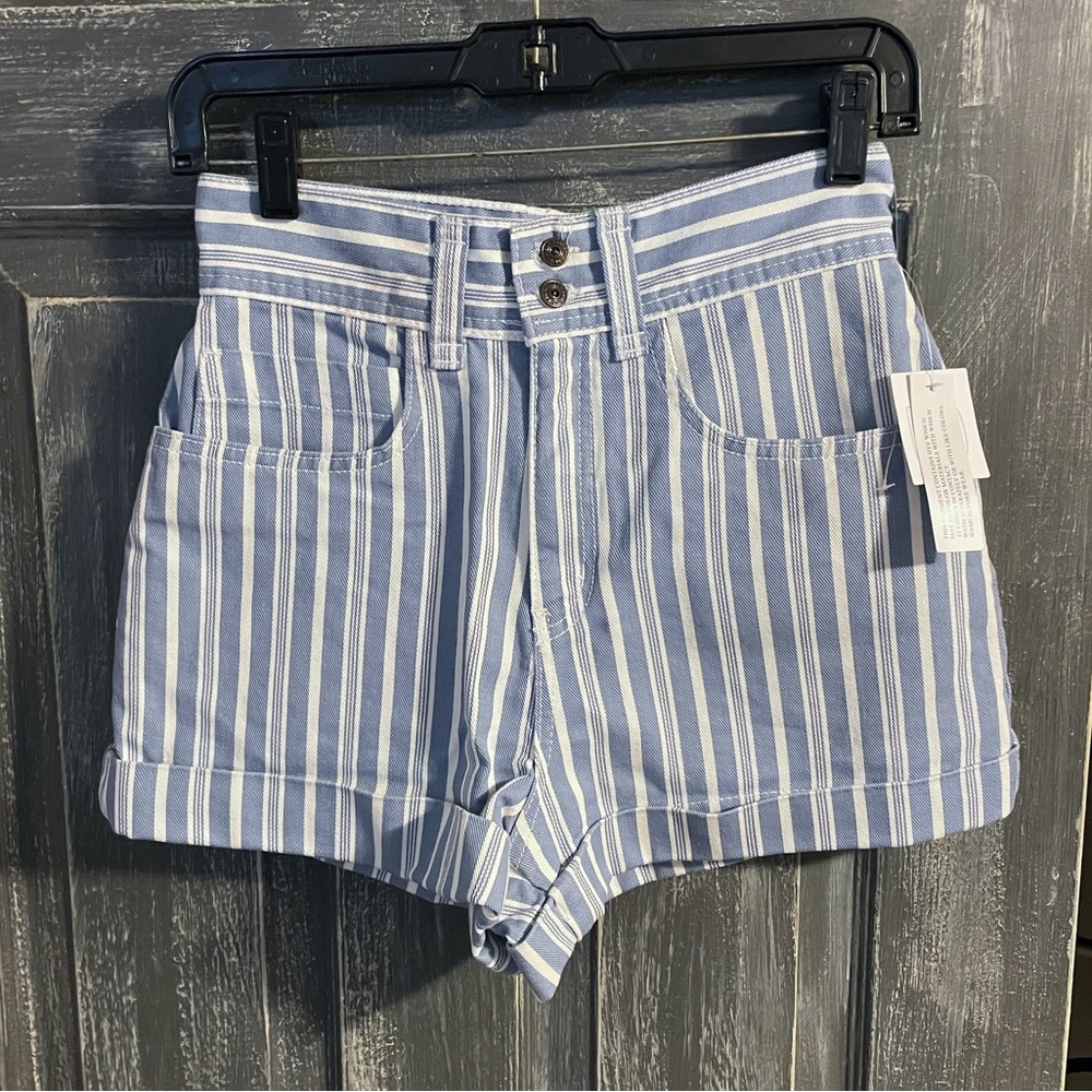 NWT Urban Outfitters BDG high waist striped shorts size 4
